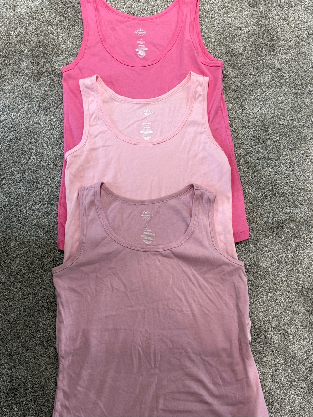 3 like new St John’s Bay pink essential tank tops - size medium